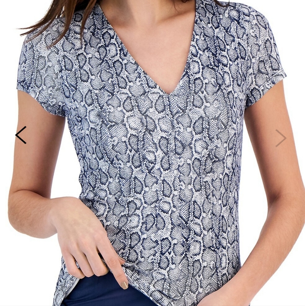 INC WOMENS V NECK SNAKE PRINT TOP! SIZE M. NWTS! Womens!